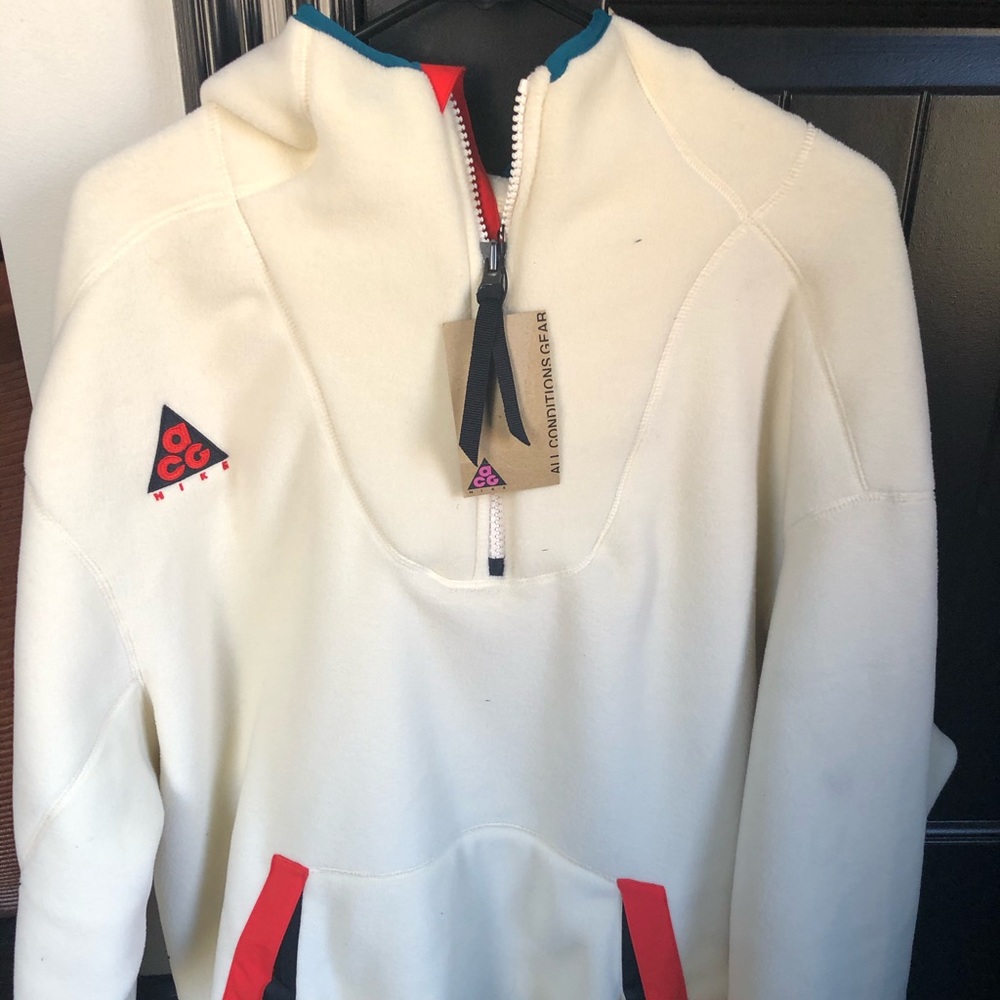 Nike ACG pullover